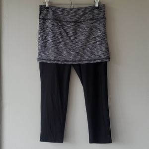 Velocity skirted legging
